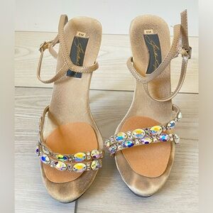 Jonathan Kayne Pageant/Prom/wedding/body building platform pumps Swarovski